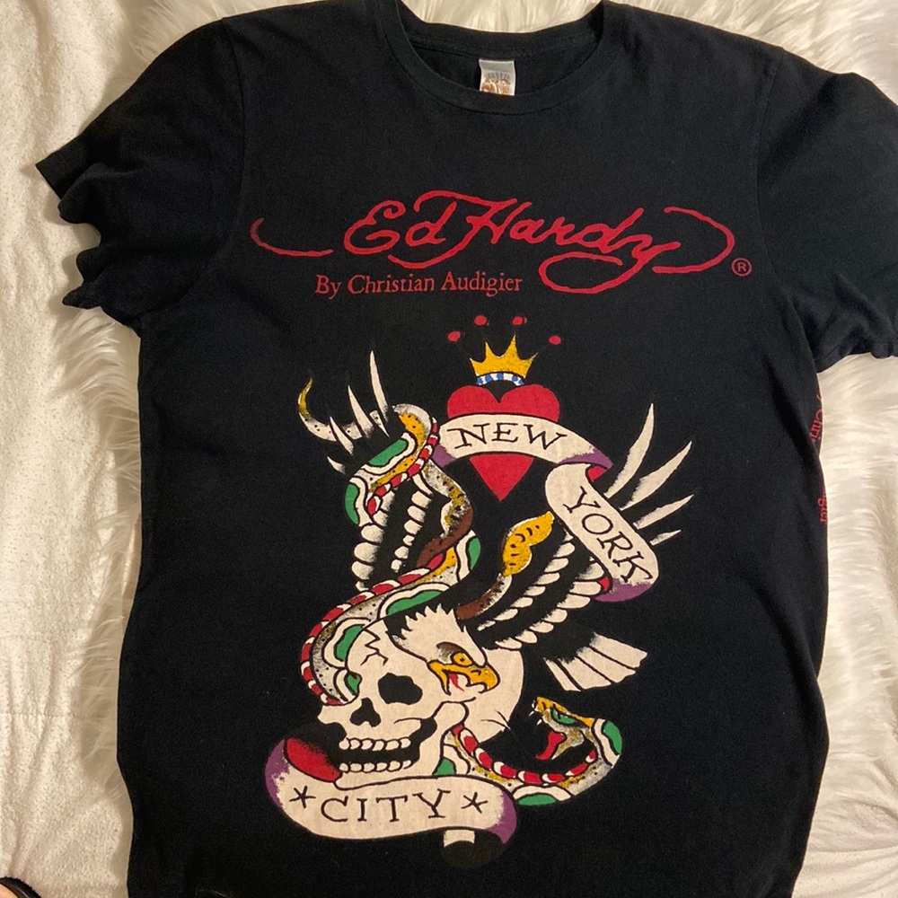 Mens Ed Hardy t-shirt